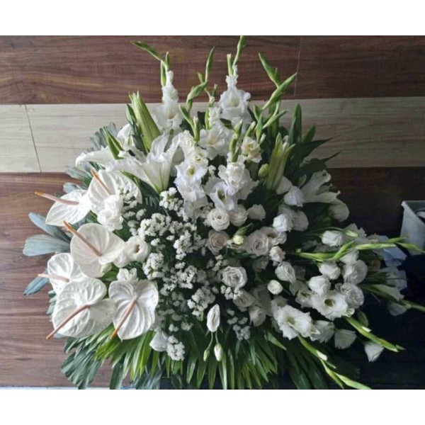 Funeral CasketSpray18