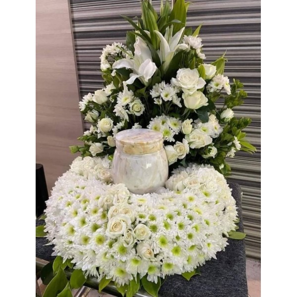 FUNERAL URN25